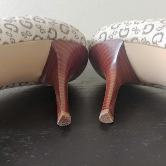 Guess Brown Signature Fabric Pumps - Picture 6 of 8